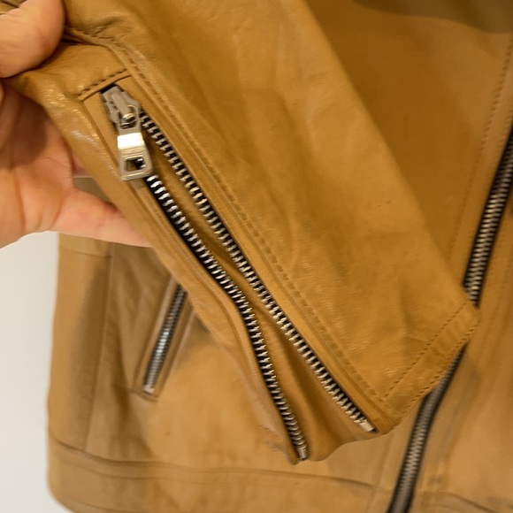 || COACH || Leather butter soft motorcycle jacket - Picture 6 of 10